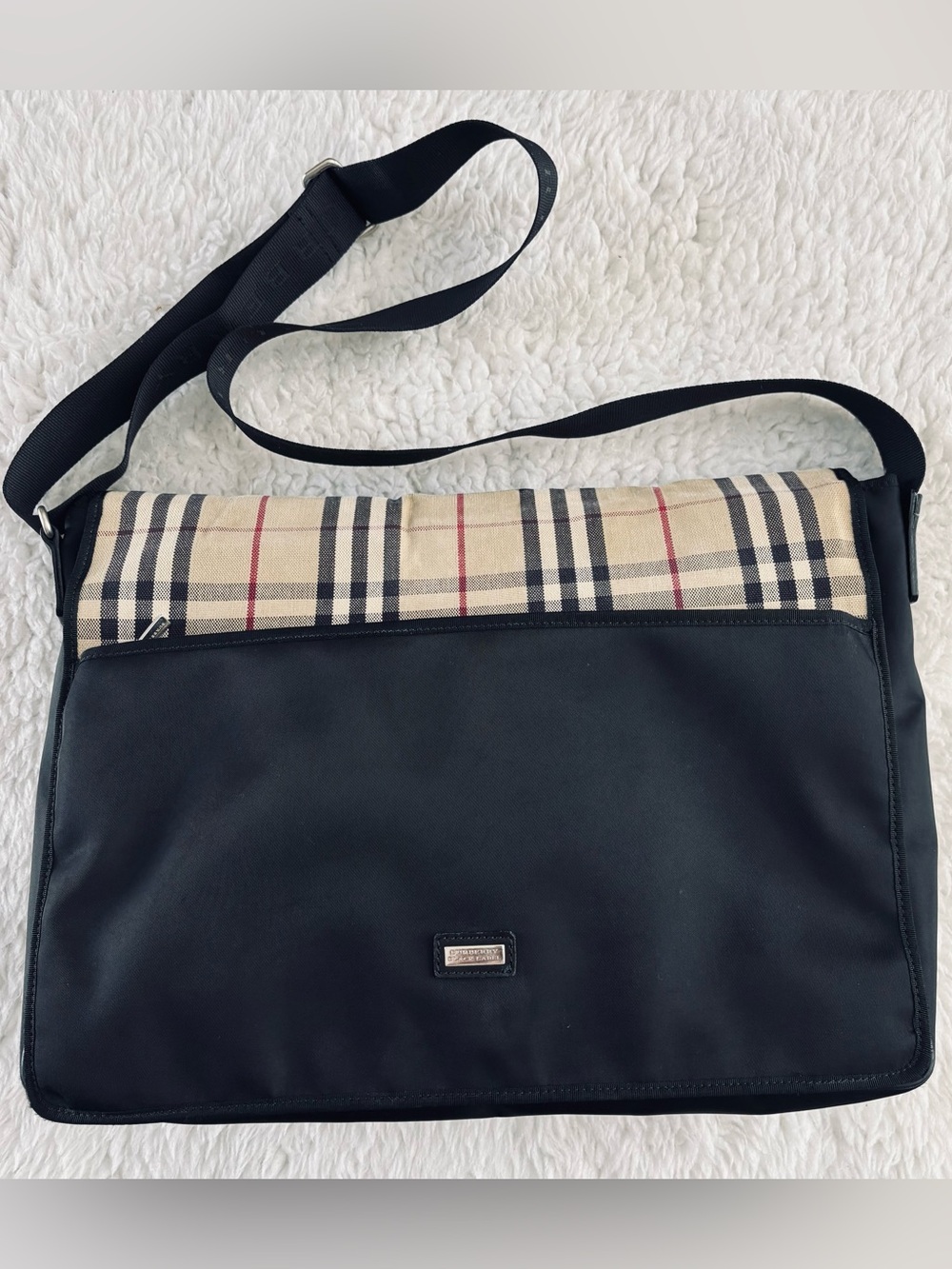 Burberry Black Label Nova Check Canvas Black Nylon Crossbody/Messenger Large Bag